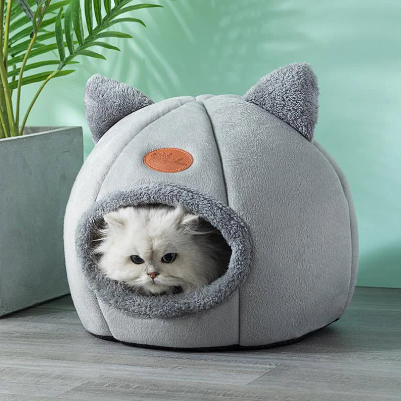 Cozy Cat & Small Dog Bed